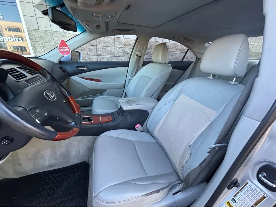 2007 Lexus ES 5th Gen - Image 12 of 14