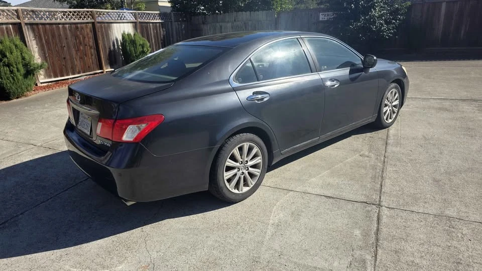2007 Lexus ES 5th Gen - Image 4 of 8