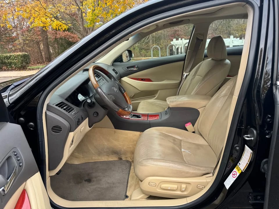 2007 Lexus ES 4th Gen - Image 2 of 20