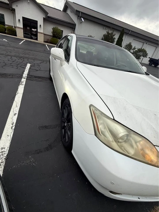 2007 Lexus ES 5th Gen - Image 4 of 20