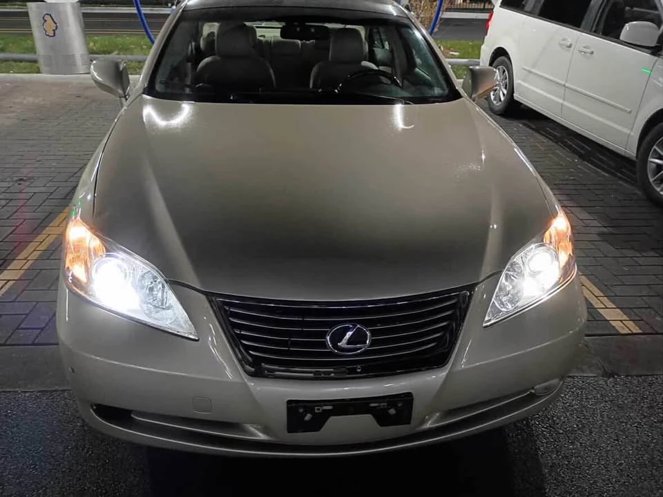 2007 Lexus ES 5th Gen - Image 3 of 4