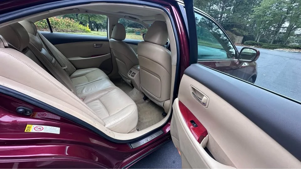 2007 Lexus ES 5th Gen - Image 12 of 18