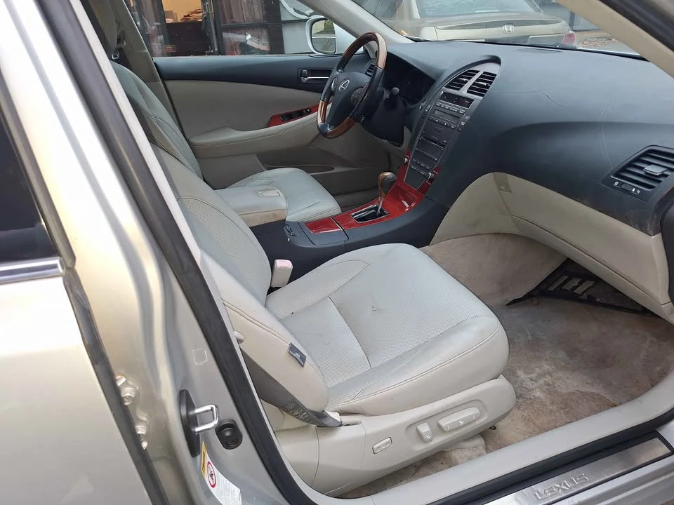 2007 Lexus ES 5th Gen - Image 13 of 13