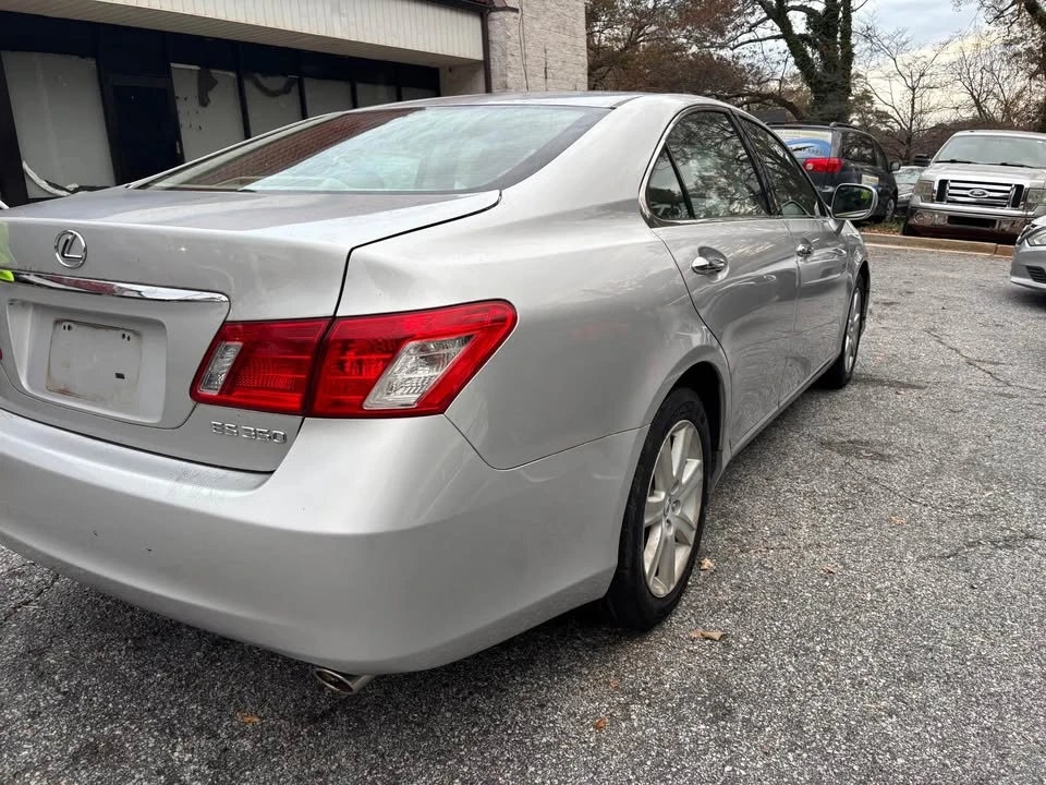2007 Lexus ES 5th Gen - Image 5 of 13