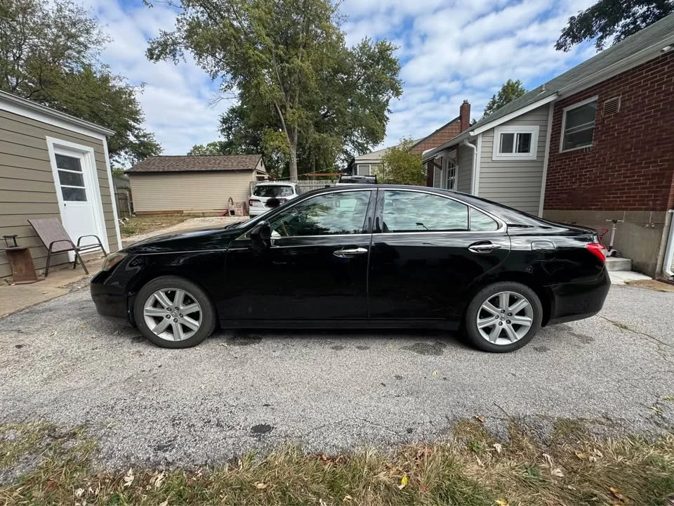 2007 Lexus ES 5th Gen - Image 4 of 4