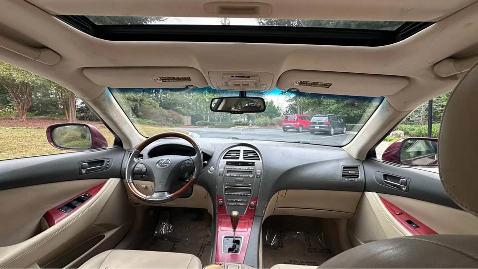 2007 Lexus ES 5th Gen - Image 11 of 18