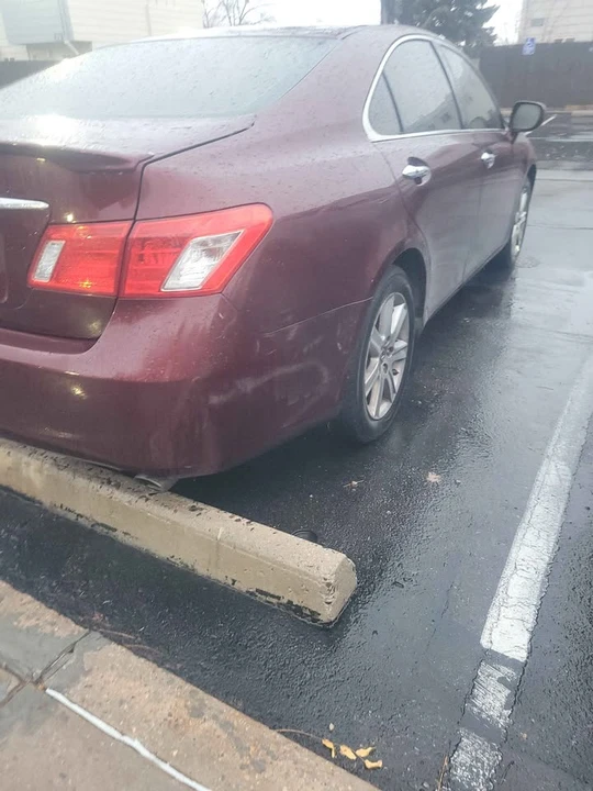 2007 Lexus ES 5th Gen - Image 2 of 7