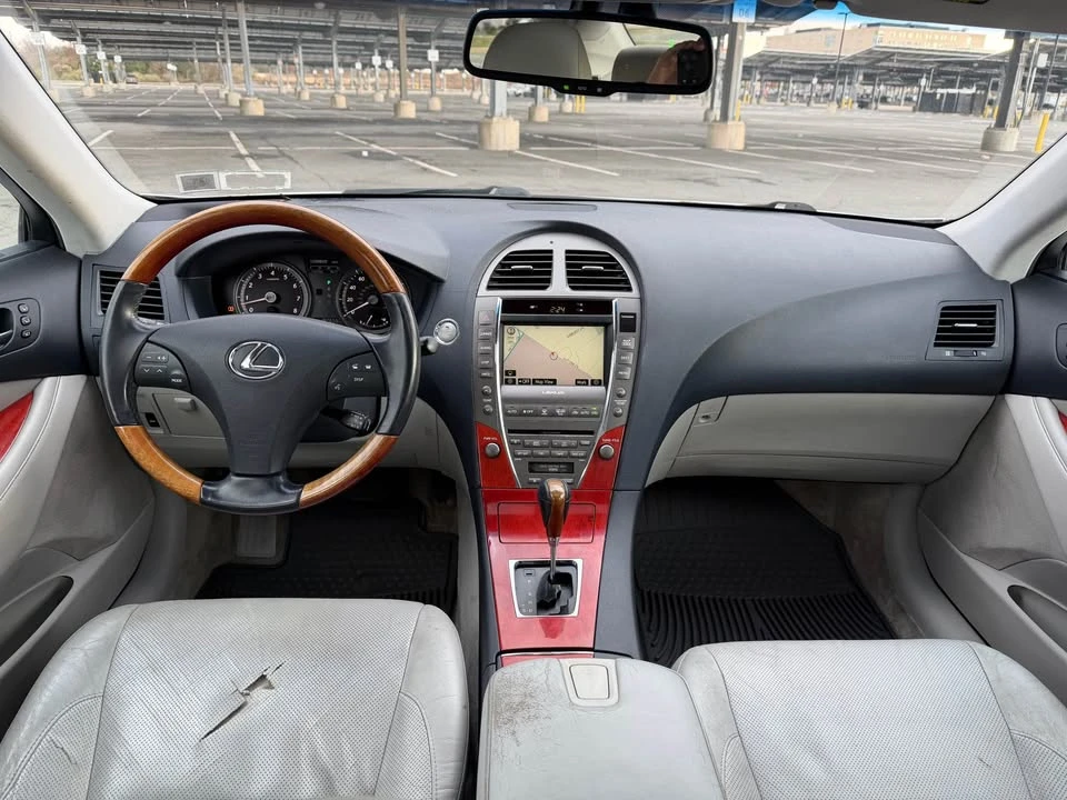 2007 Lexus ES 5th Gen - Image 16 of 20
