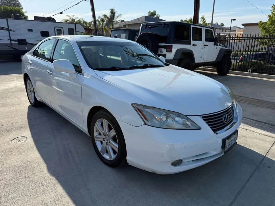 2007 Lexus ES 5th Gen - Image 2 of 6
