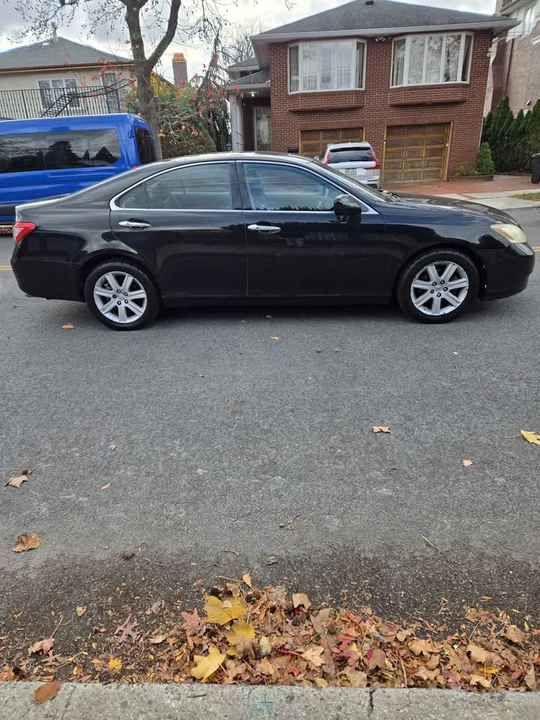 2007 Lexus ES 5th Gen - Image 6 of 12