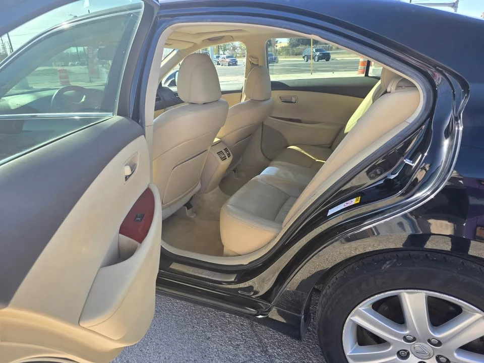 2007 Lexus ES 5th Gen - Image 9 of 10