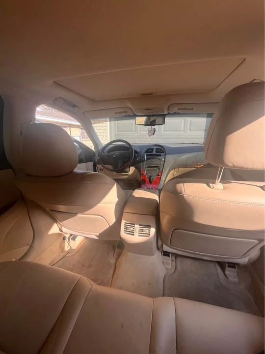 2007 Lexus ES 5th Gen - Image 4 of 12