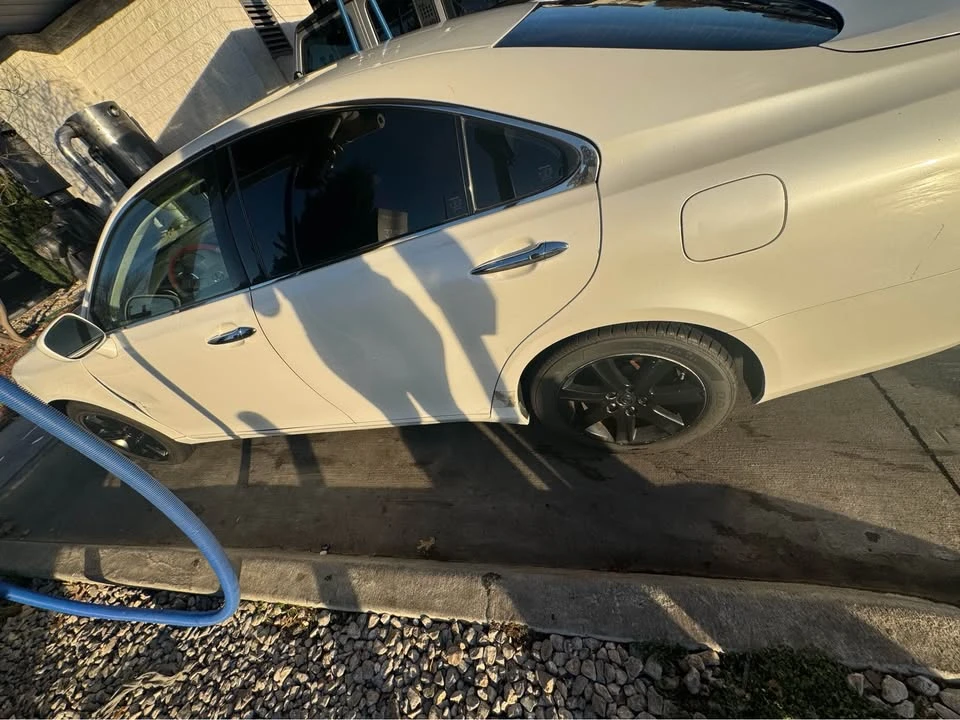 2007 Lexus ES 4th Gen - Image 5 of 10