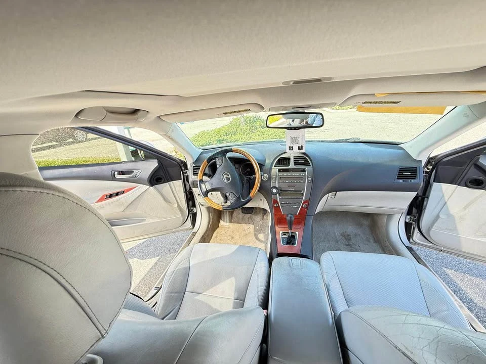 2007 Lexus ES 5th Gen - Image 12 of 16