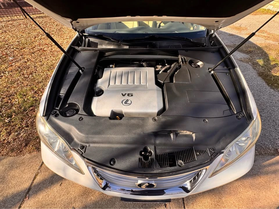 2007 Lexus ES 5th Gen - Image 10 of 20