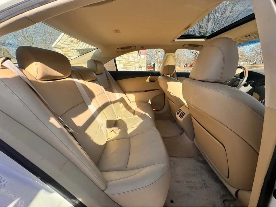 2007 Lexus ES 5th Gen - Image 18 of 20