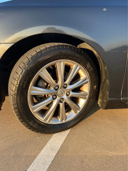 2007 Lexus ES 5th Gen - Image 18 of 19