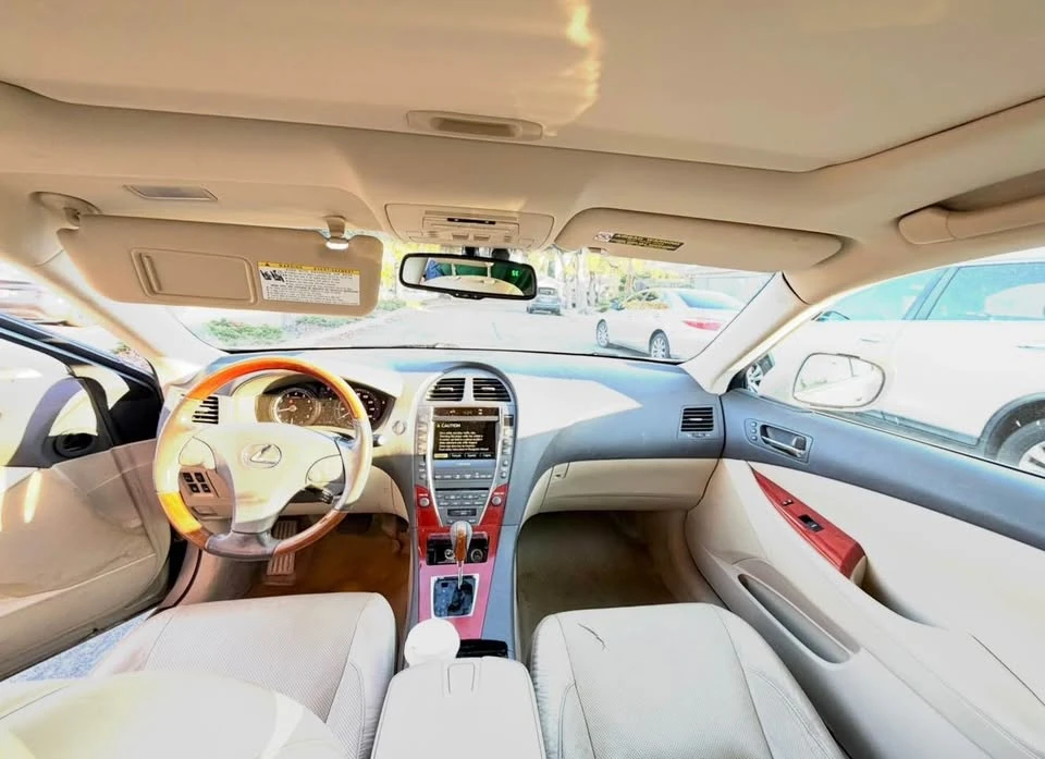 2007 Lexus ES 5th Gen - Image 9 of 11