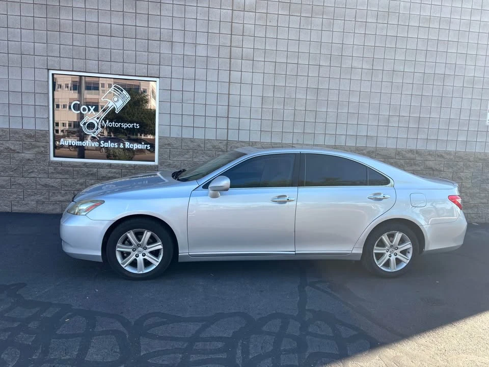 2007 Lexus ES 5th Gen - Image 2 of 12
