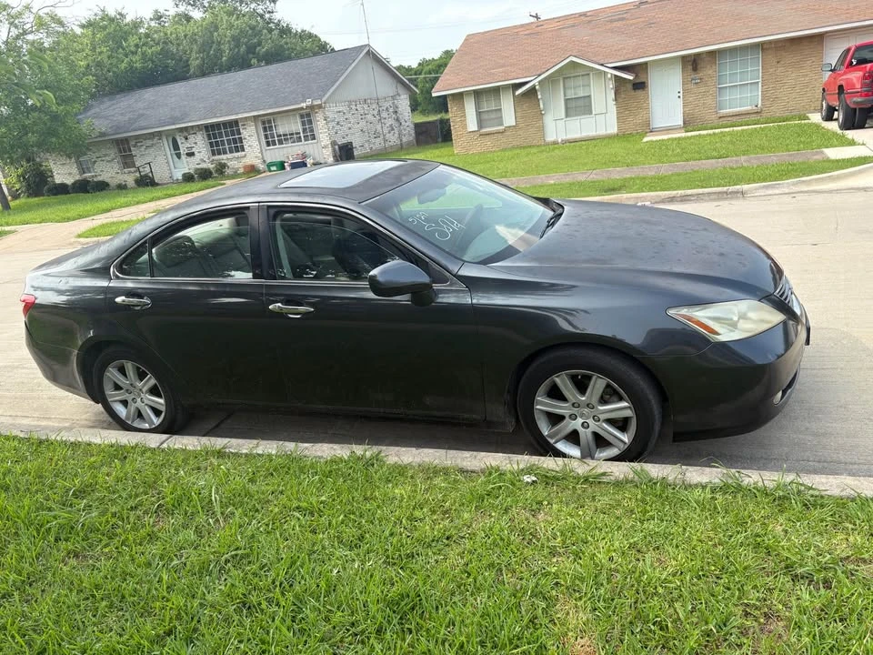 2007 Lexus ES 5th Gen - Image 3 of 10