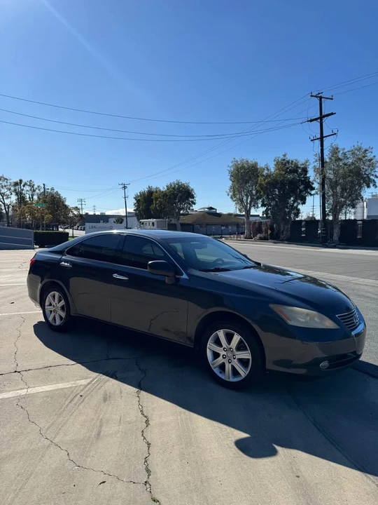 2007 Lexus ES 5th Gen - Image 3 of 11