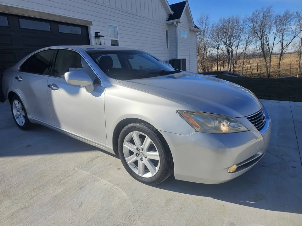 2007 Lexus ES 5th Gen - Image 6 of 10