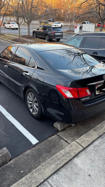 2007 Lexus ES 5th Gen - Image 2 of 6