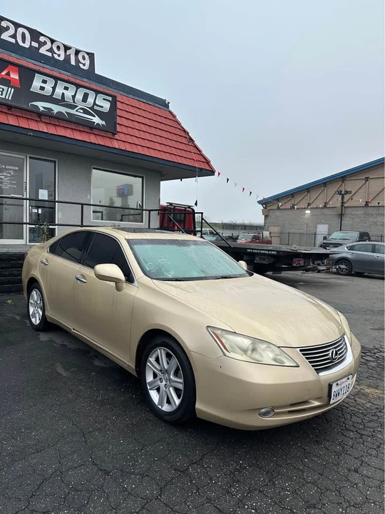 2007 Lexus ES 5th Gen - Image 2 of 5
