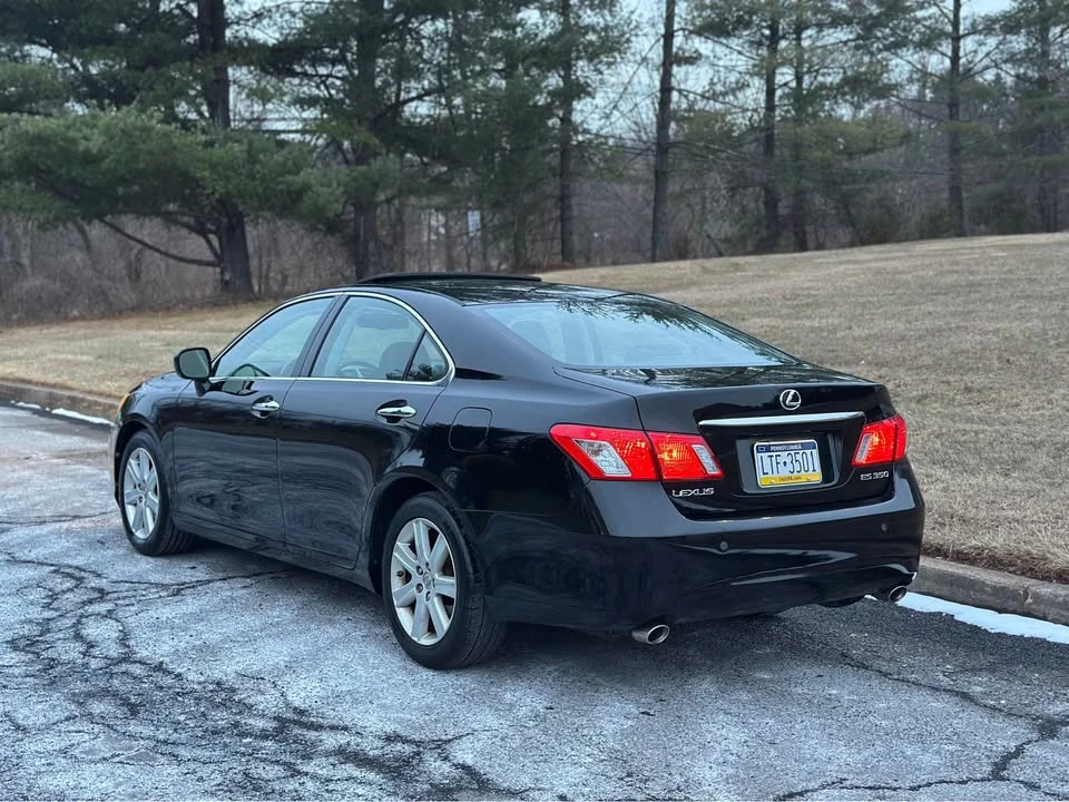 2007 Lexus ES 5th Gen - Image 2 of 11