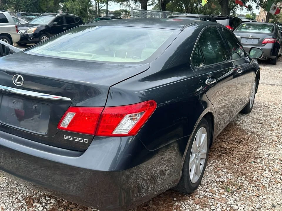 2007 Lexus ES 5th Gen - Image 4 of 18