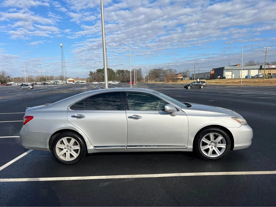 2007 Lexus ES 5th Gen - Image 6 of 15