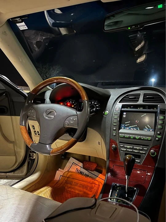 2007 Lexus ES 5th Gen - Image 7 of 10