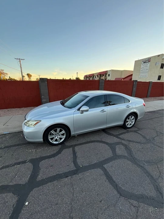 2007 Lexus ES 4th Gen - Image 4 of 5