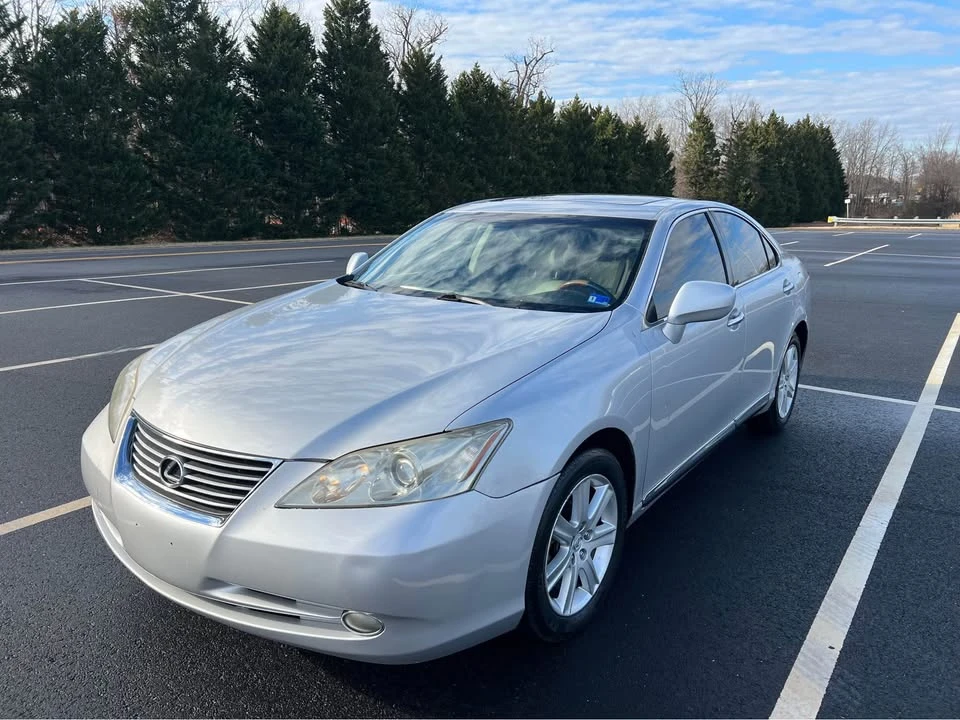 2007 Lexus ES 5th Gen - Image 9 of 15