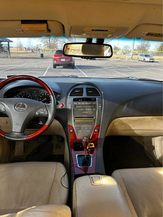 2007 Lexus ES 5th Gen - Image 7 of 10
