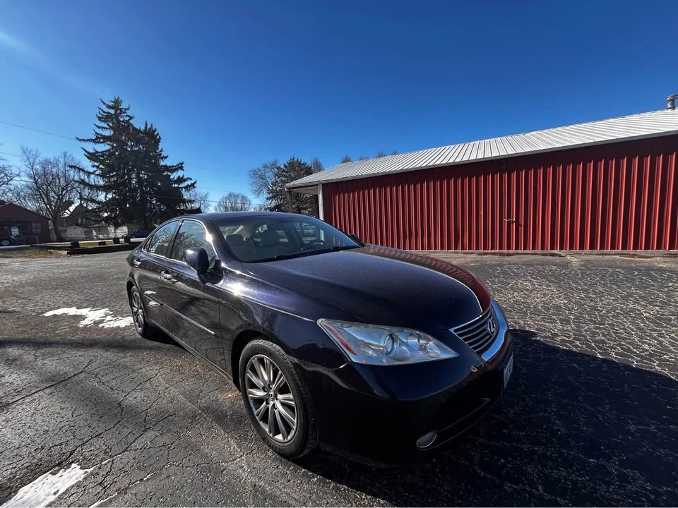 2007 Lexus ES 4th Gen - Image 2 of 12