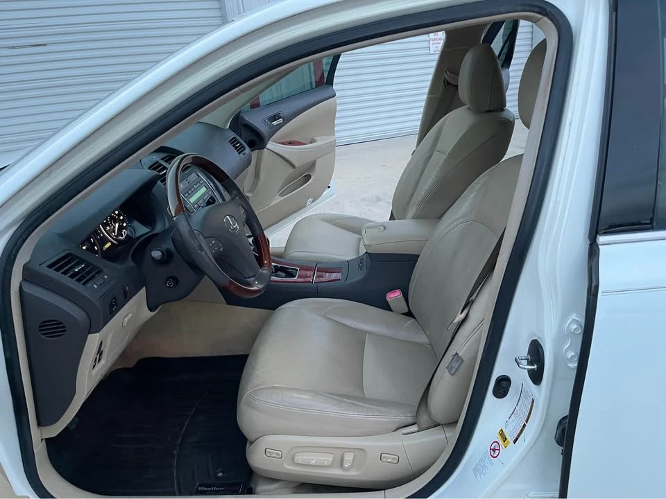 2007 Lexus ES 5th Gen - Image 14 of 20