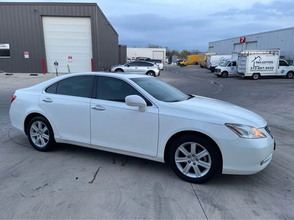 2007 Lexus ES 5th Gen - Image 5 of 20