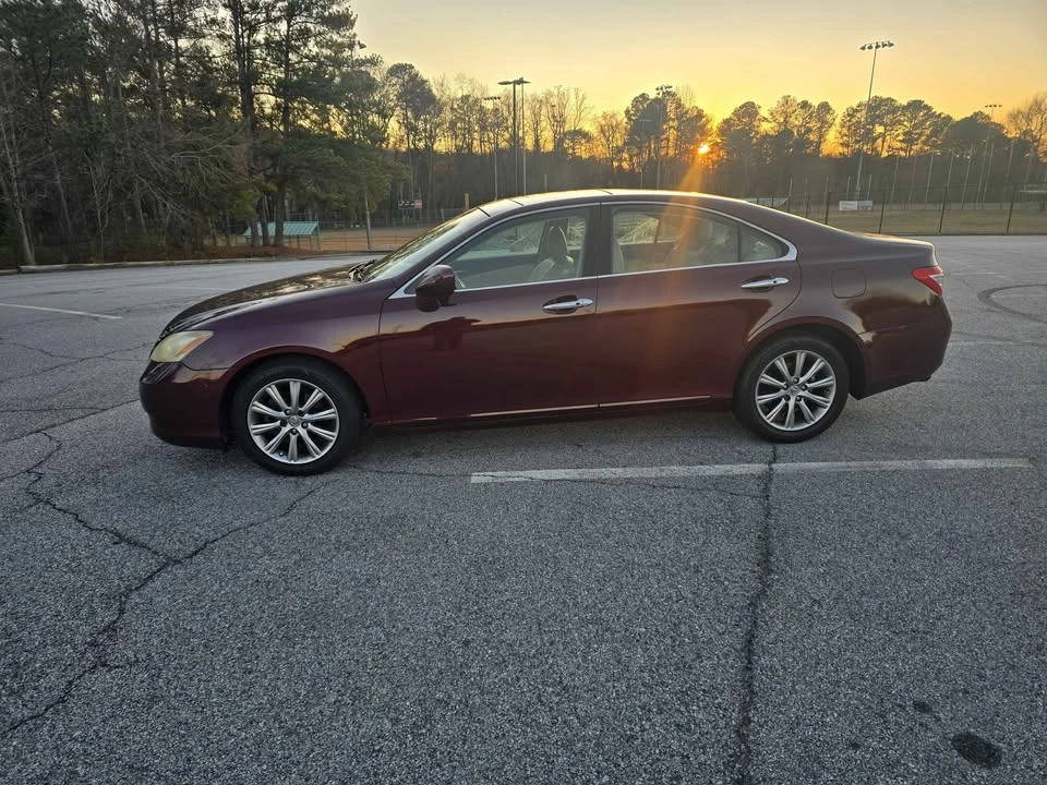 2007 Lexus ES 5th Gen - Image 2 of 18