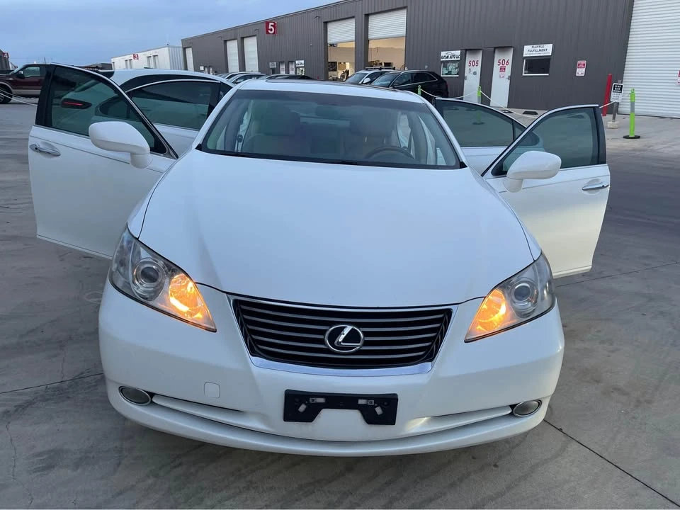 2007 Lexus ES 5th Gen - Image 10 of 20