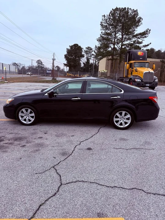 2007 Lexus ES 5th Gen - Image 3 of 15