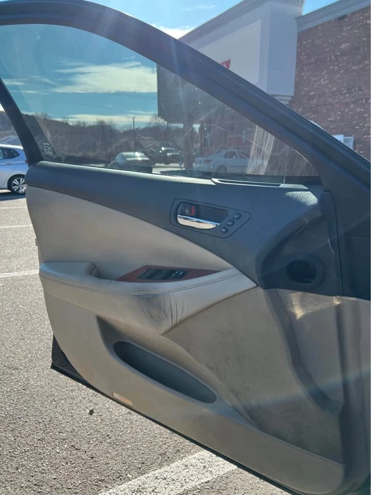 2007 Lexus ES 5th Gen - Image 13 of 14
