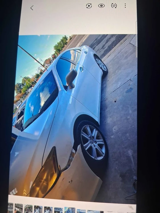 2007 Lexus ES 5th Gen - Image 4 of 4