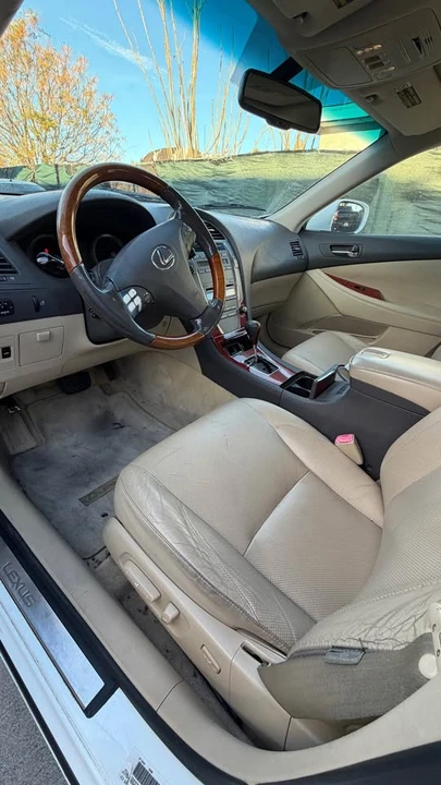 2007 Lexus ES 5th Gen - Image 4 of 9