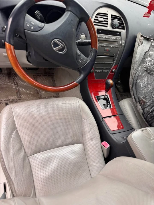 2007 Lexus ES 5th Gen - Image 6 of 8