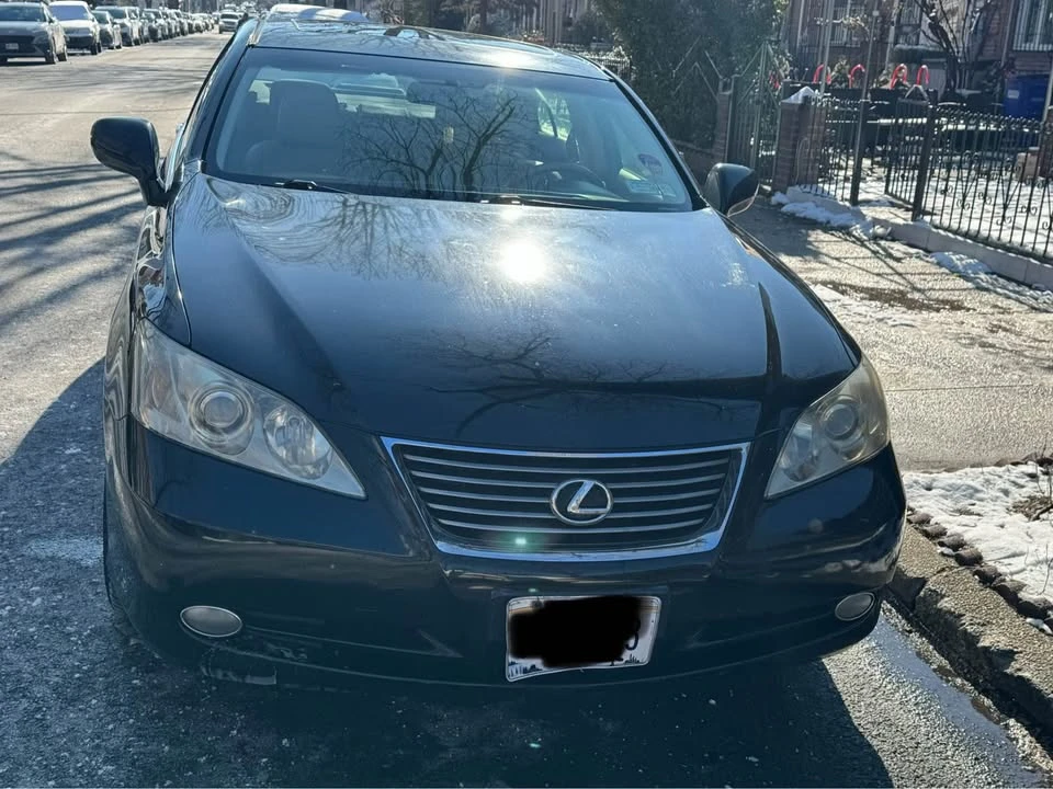 2007 Lexus ES 5th Gen - Image 2 of 12