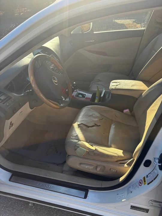 2007 Lexus ES 5th Gen - Image 3 of 4