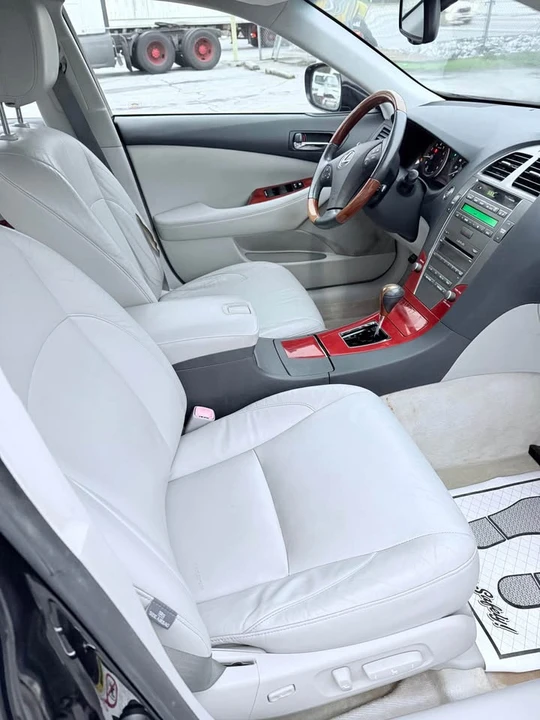 2007 Lexus ES 5th Gen - Image 9 of 15