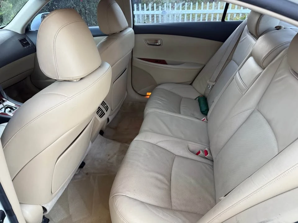 2007 Lexus ES 5th Gen - Image 9 of 10