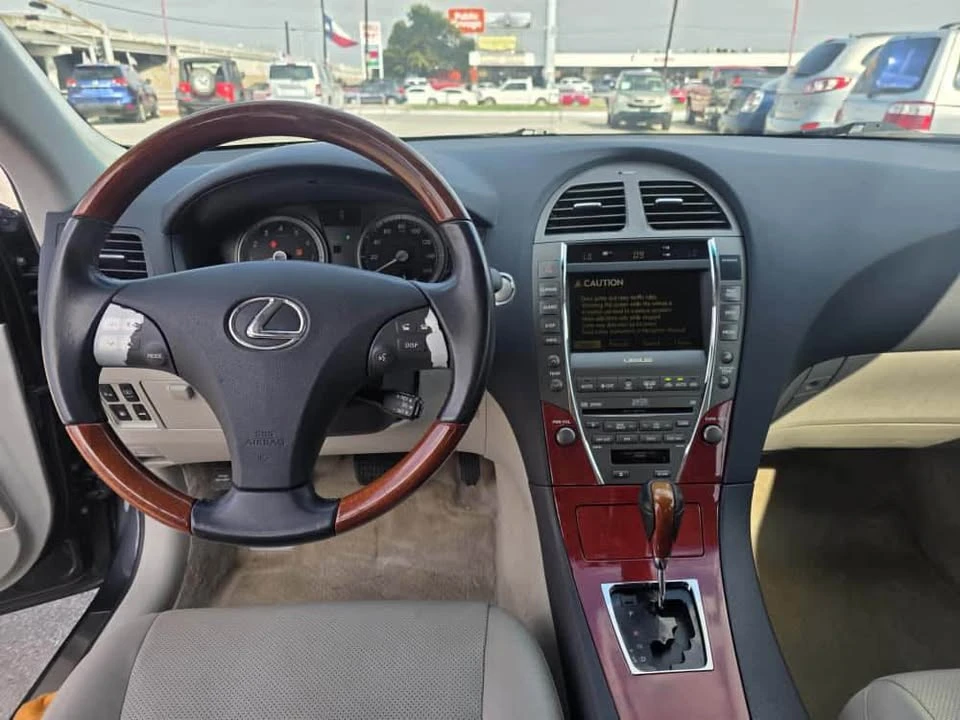 2007 Lexus ES 5th Gen - Image 13 of 18